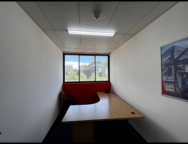 527M² WAREHOUSE TO LET IN AIRPORT INDUSTRIA